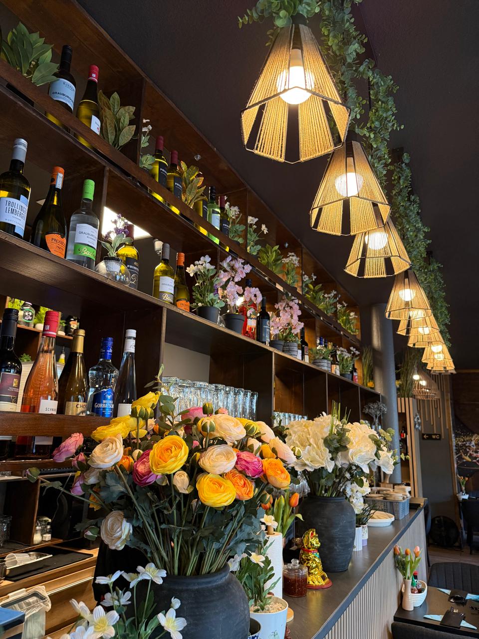 Parasia — Bar & Atmosphäre am Paradeplatz